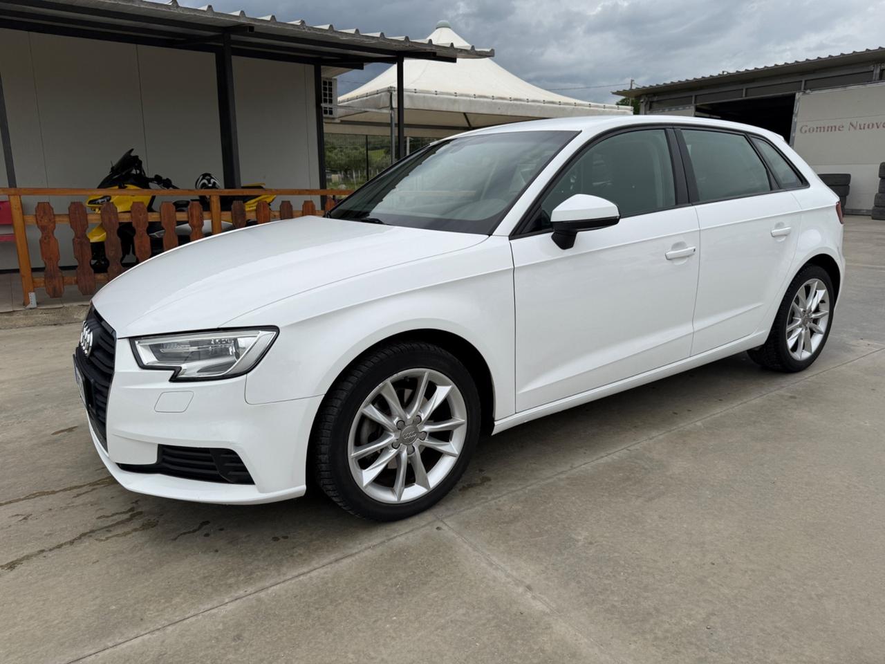 Audi A3 SPB 1.6 TDI S tronic Sport