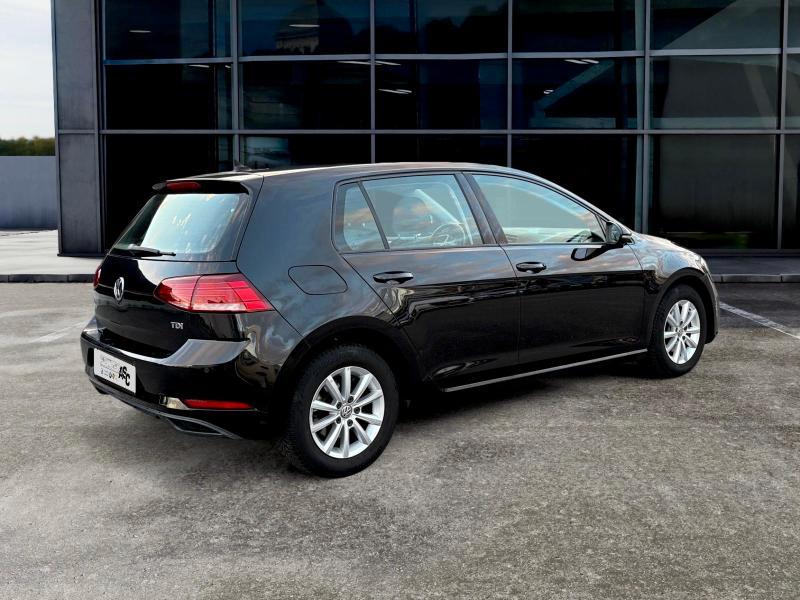 Volkswagen GOLF 5p 1.6 tdi Trendline 90cv OK NEOPATENTATI