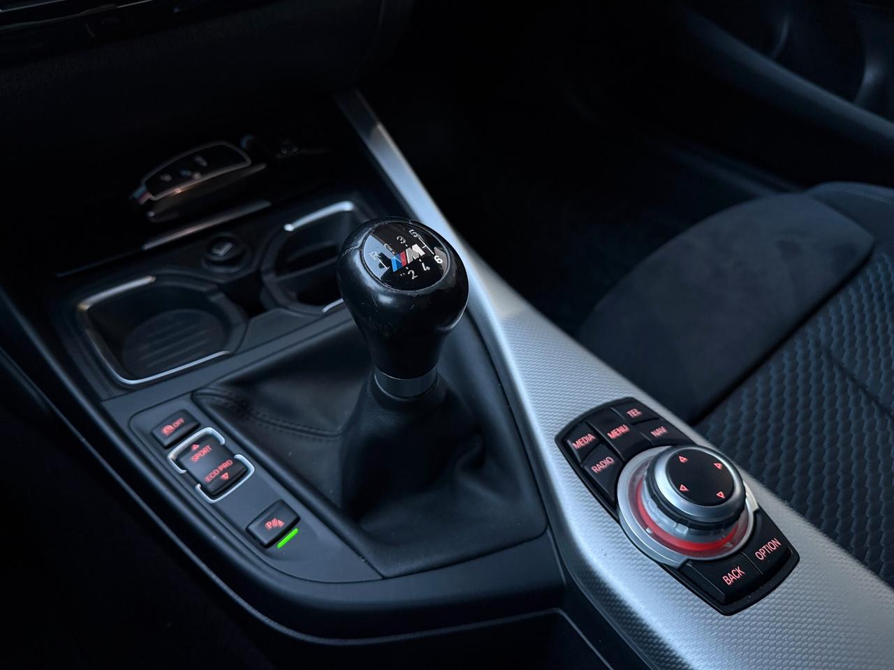 Bmw 118 118d 5p. Msport