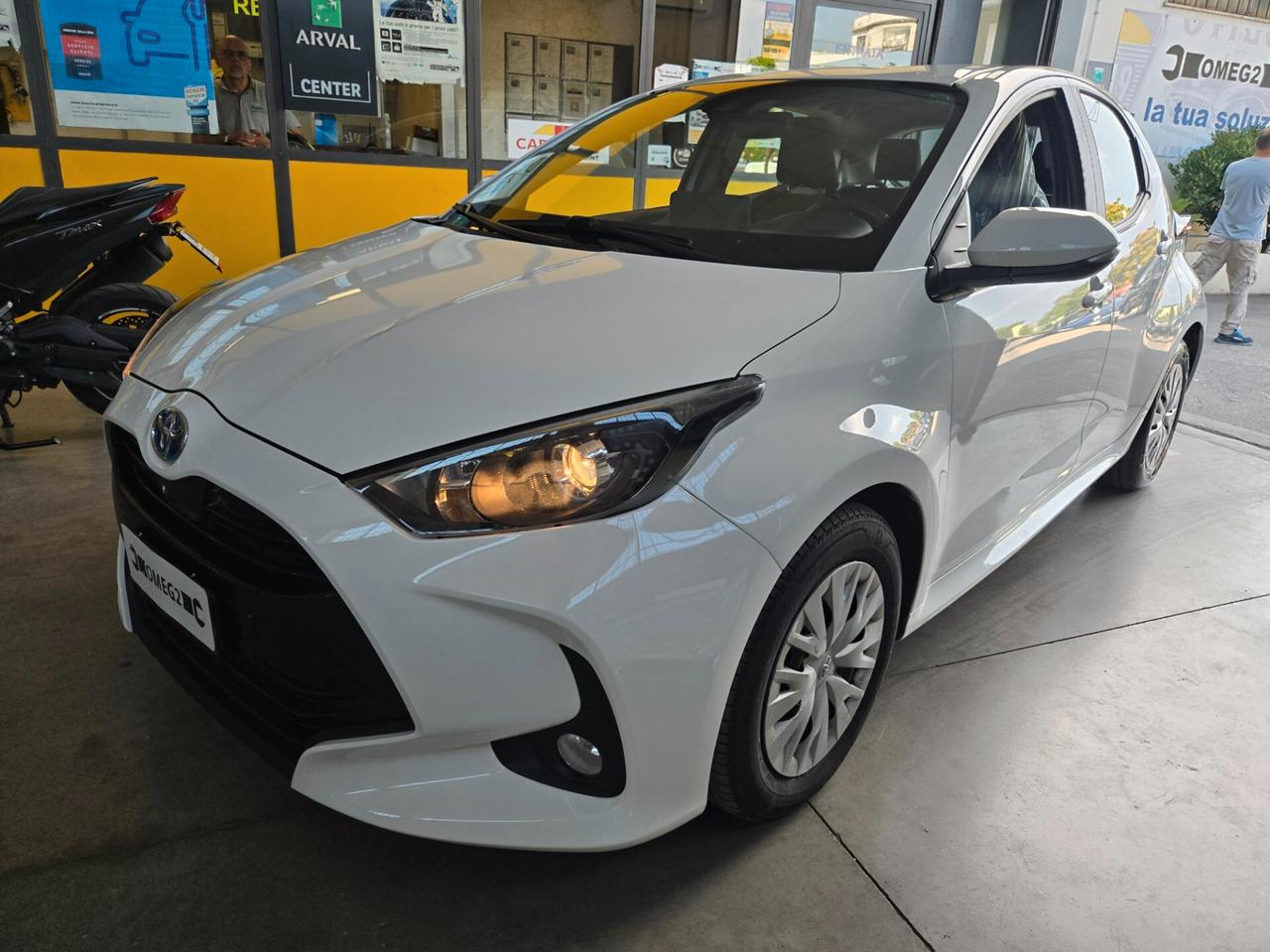 Toyota Yaris 1.5 Hybrid SENZA VINCOLI DI FINANZIAMENTO