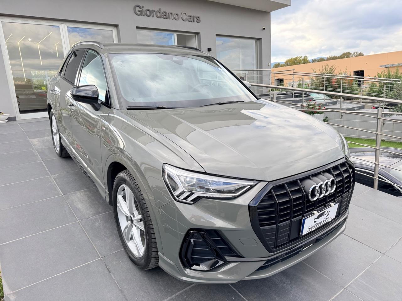 Audi Q3 35 150cv TDI S tronic line edition