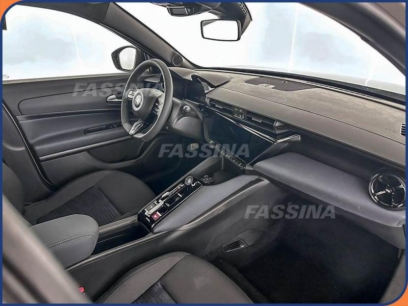 Alfa Romeo Junior Junior 156 CV BEV