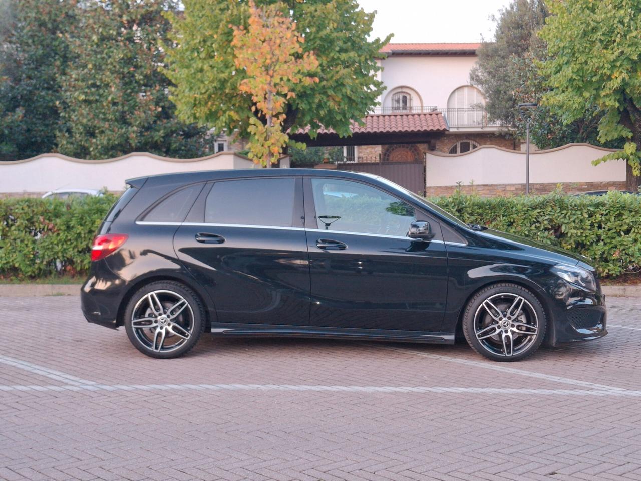 Mercedes-benz B 200 d Automatic Premium - 87000km
