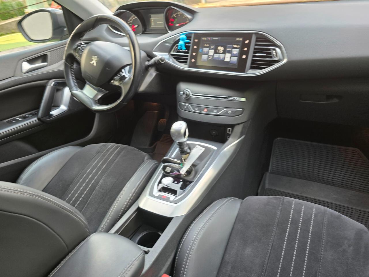 Peugeot 308 1.6HDI 120CV Allure EURO6-2016