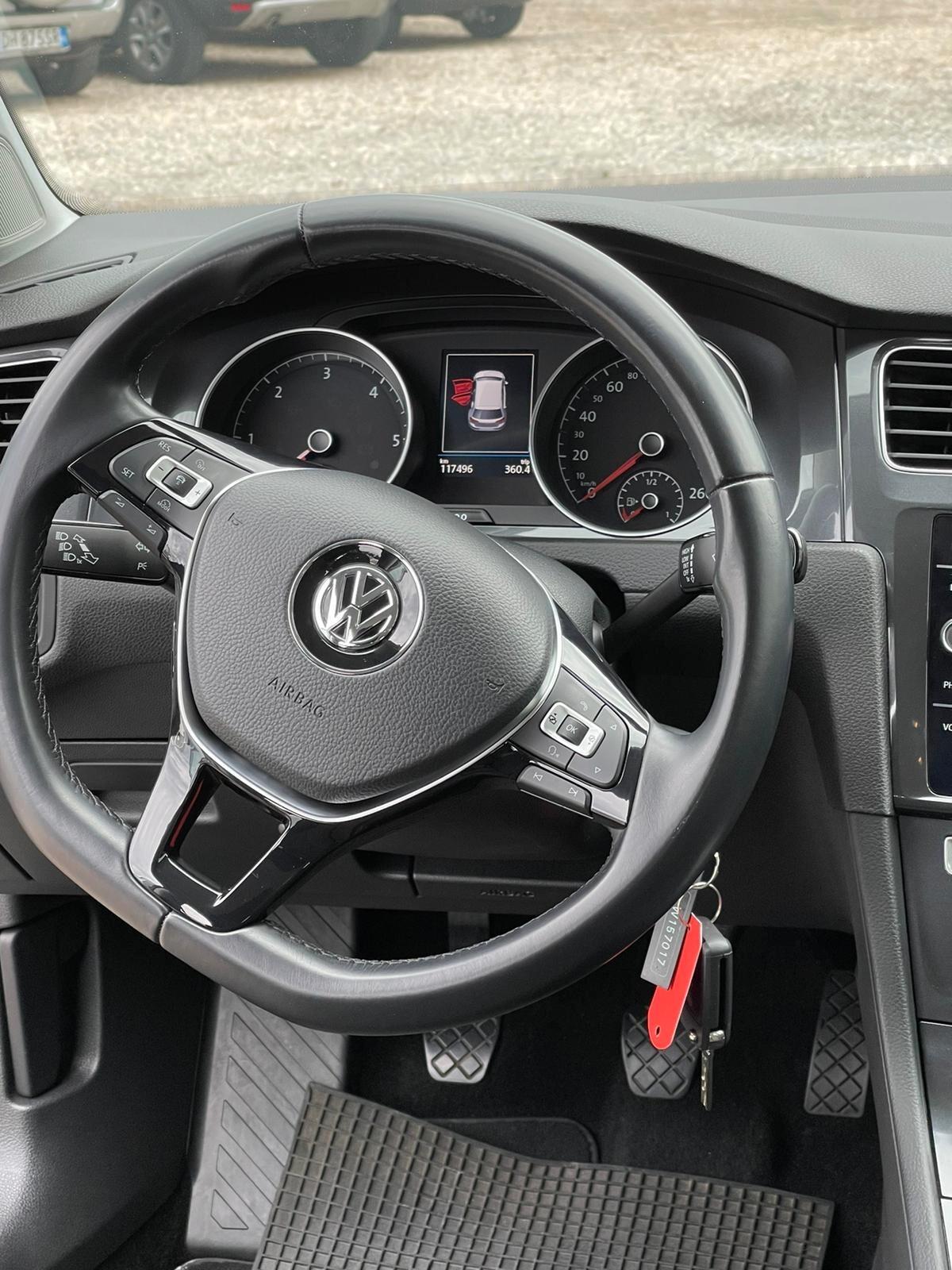 Volkswagen Golf 7,5 1.6 TDI 115 CV 5p. Highline BlueMotion Technology APPLE CAR PLAI CRUISE ADAPTIVE CERCHI CLIMA