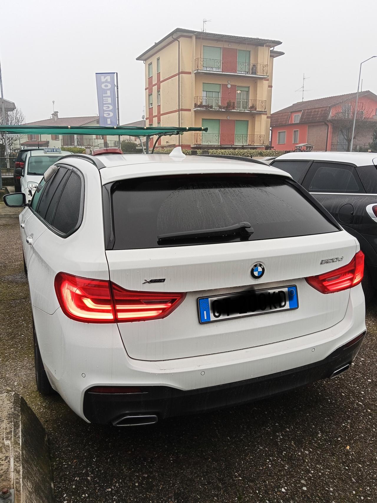 Bmw 520 520d xDrive Touring Msport