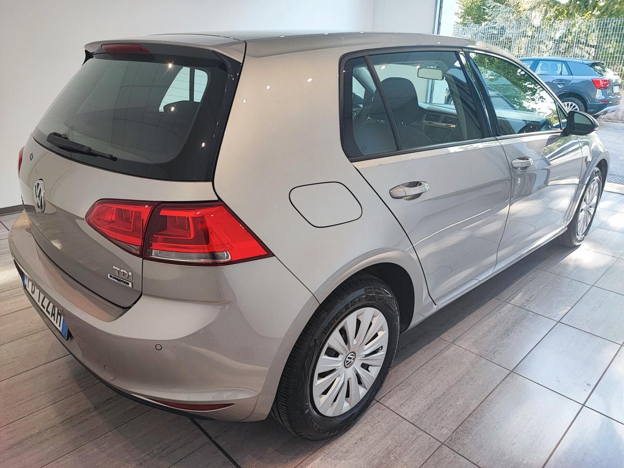 Volkswagen Golf 1.6 TDI 5p. Trendline BlueMotion Technology