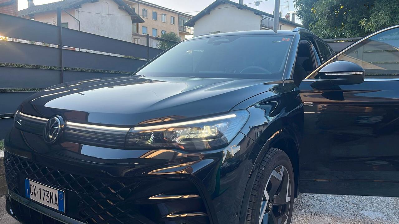 Volkswagen Tiguan 2.0 TDI R-Line SUPER FULL