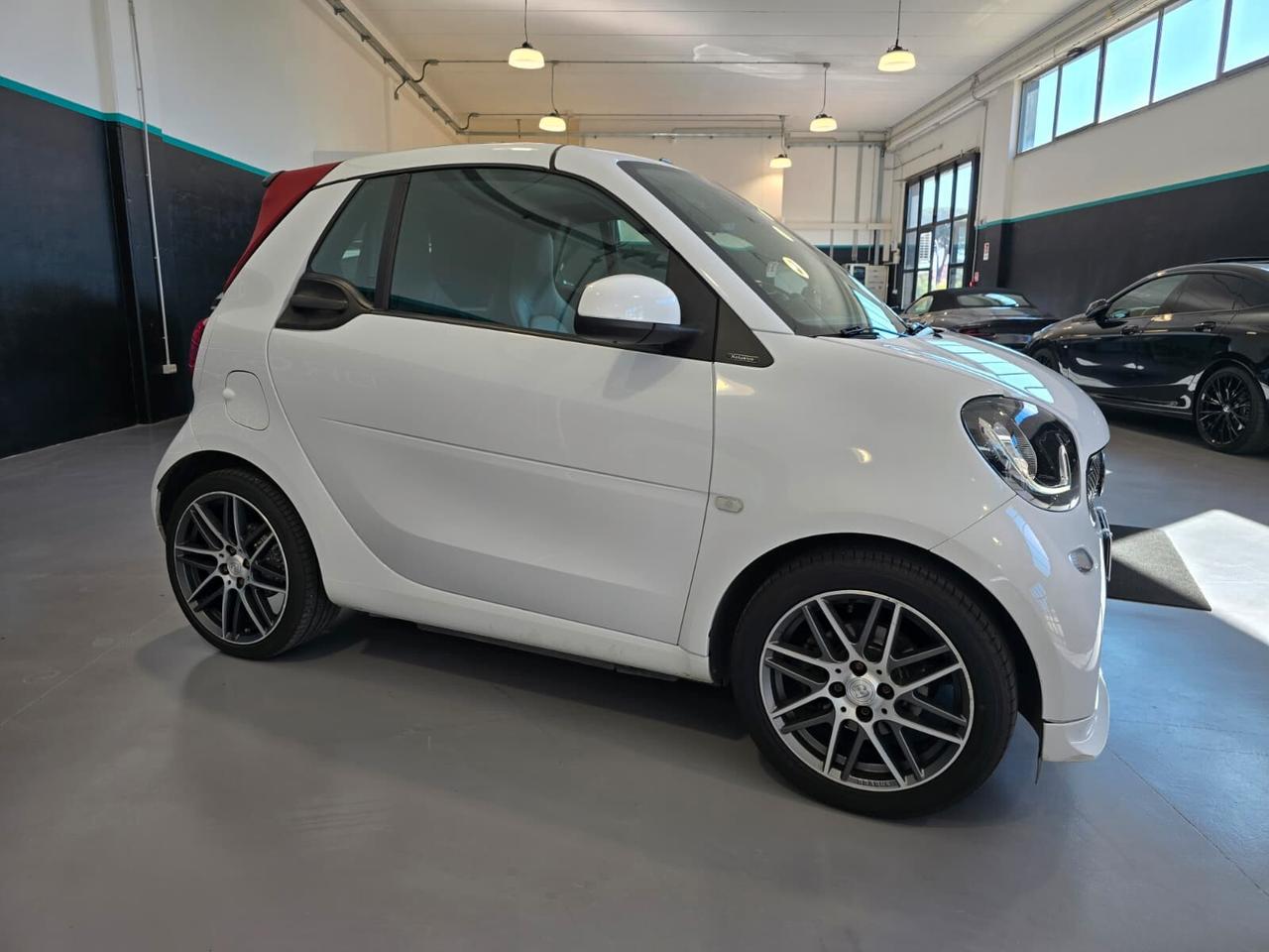 Smart ForTwo BRABUS 0.9 Turbo twinamic cabrio Xclusive JBL
