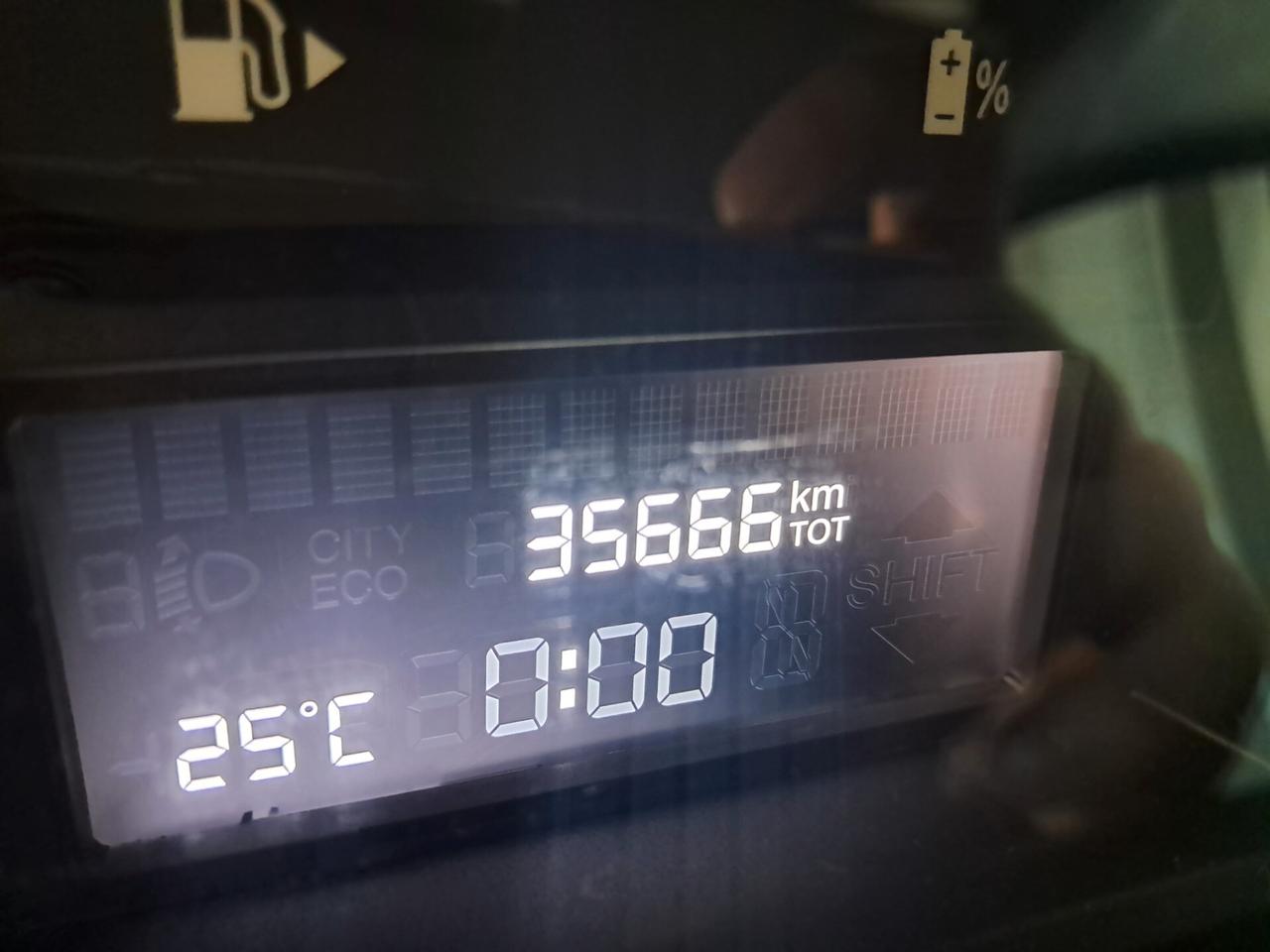 Lancia Ypsilon 1.0 FireFly Hybrid Silver Plus