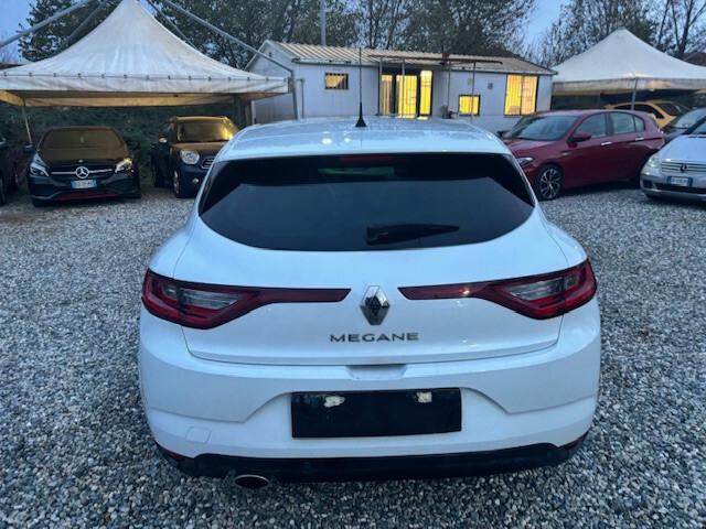 Renault Megane Mégane dCi 8V 110 CV Energy Bose EURO 6B