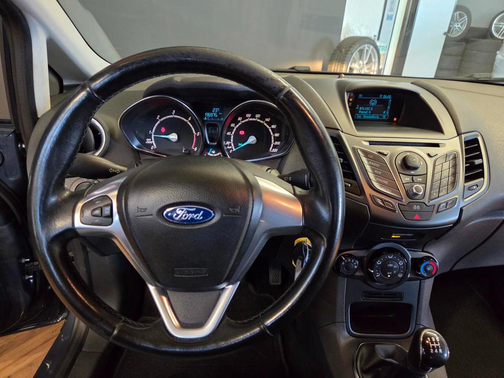 Ford Fiesta 5 Porte Fiesta 5p 1.5 tdci Titanium 75cv
