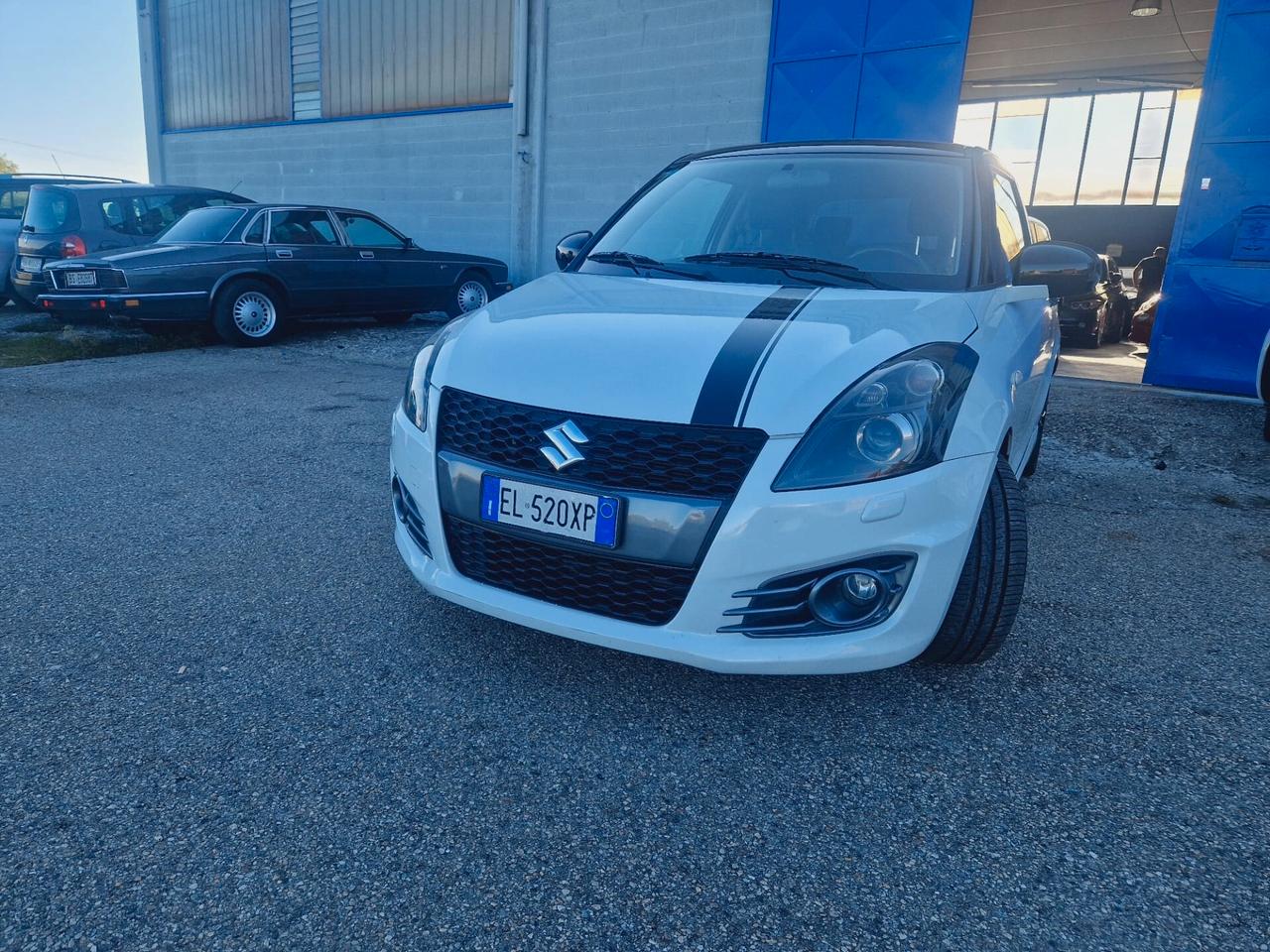 Suzuki Swift 1.6 VVT 3 porte Sport