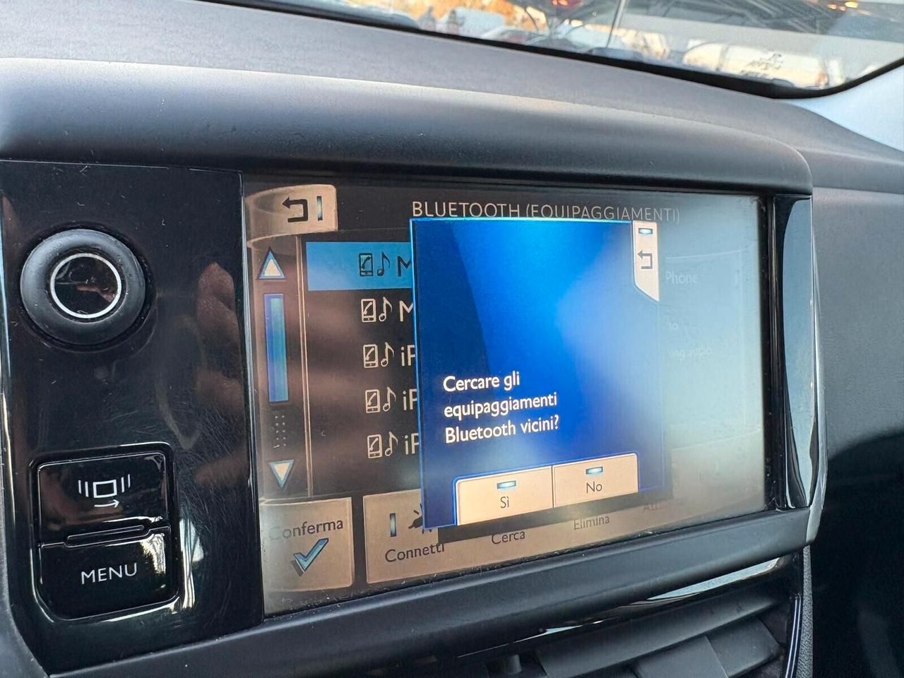 Peugeot 208 ACTIVE 1.4 HDi 68 CV 5 porte