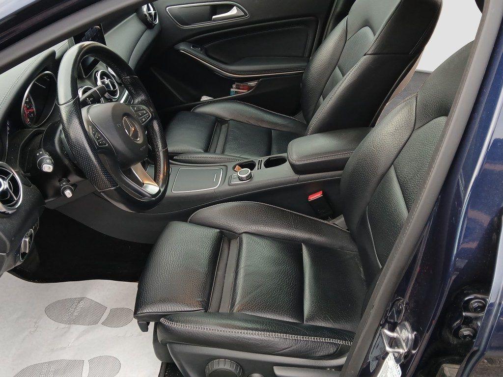 Mercedes-Benz GLA 220 Automatic 4Matic Business Extra Sport