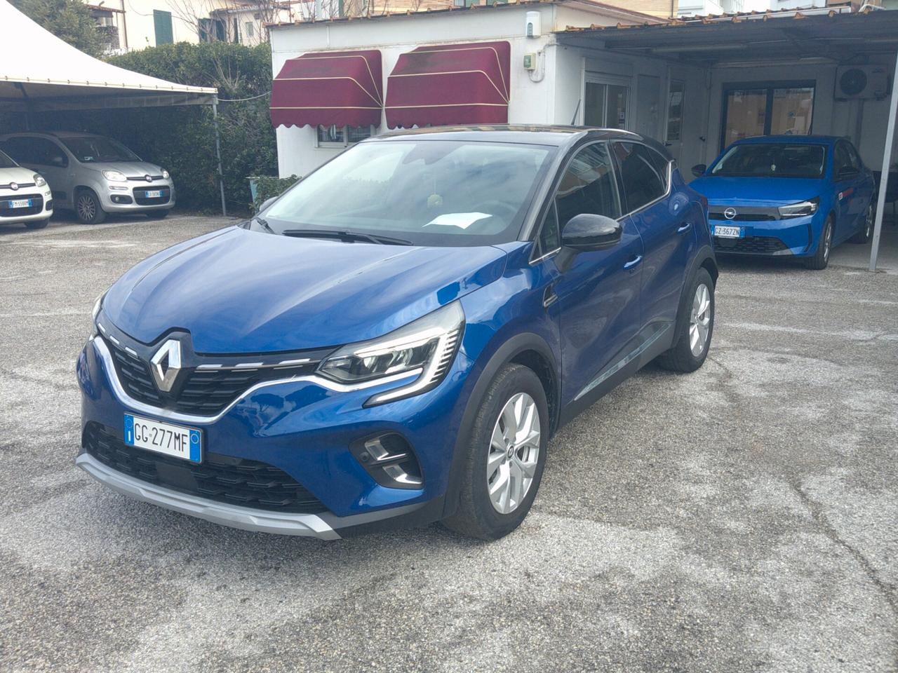 RENAULT CAPTUR 1.6 Hybrid 145cv Intens