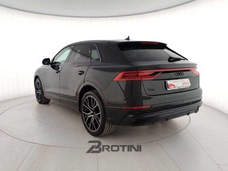 Audi Q8 45 TDI 170kW quattro tiptronic Sport