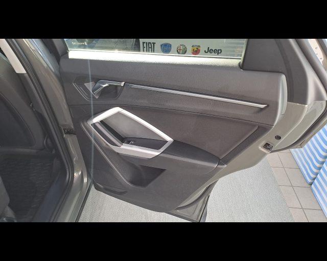 AUDI Q3 Sportback 35 2.0 tdi quattro s-tronic