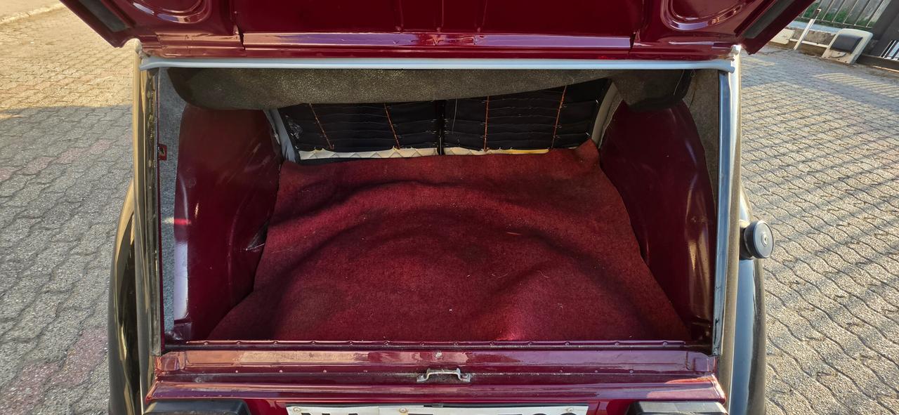 Citroen 2CV 6 Charleston