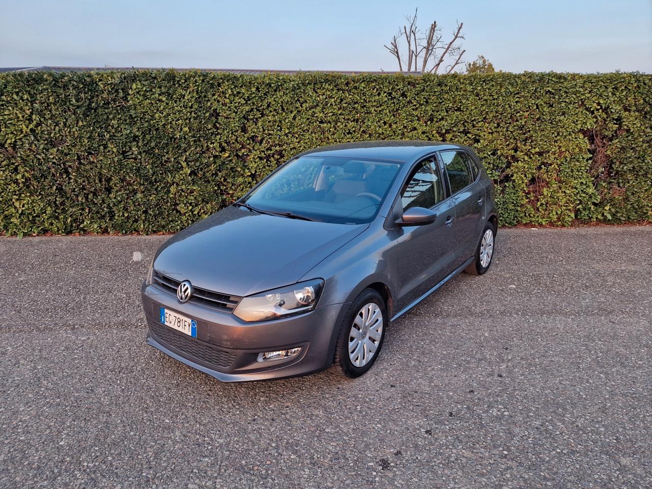 Volkswagen Polo 1.2 70cv 5p 99000km