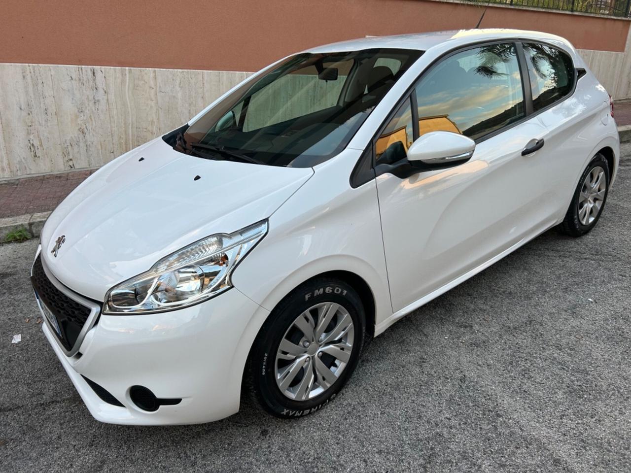 Peugeot 208 1.4 HDi ideale per neo patentati