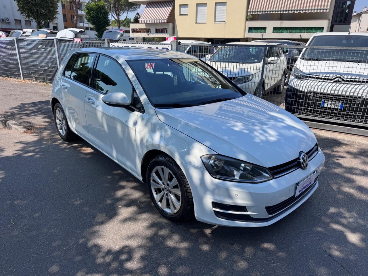 VWGolf 7 1.6 TDI 110 CV 5p. Neopaten garanzia 12 mesi