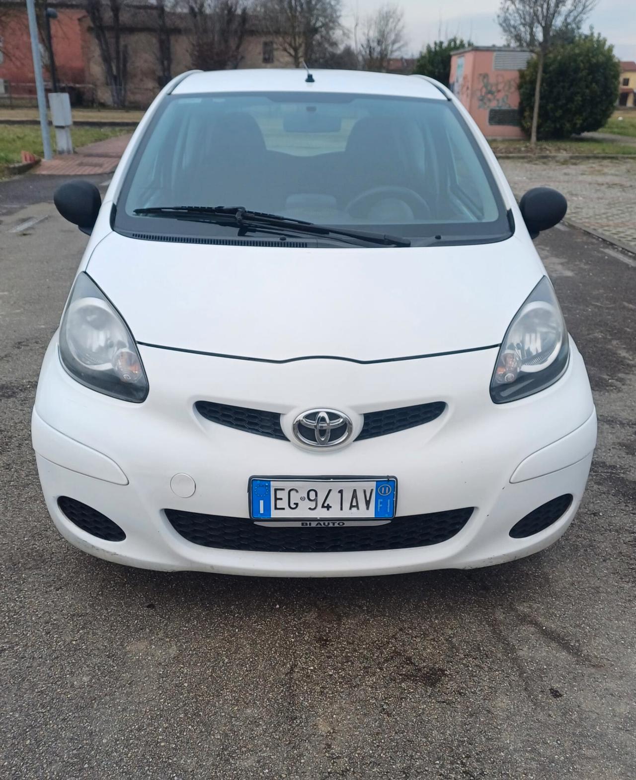 Toyota Aygo 1.0 12V VVT-i 3 porte Now Connect