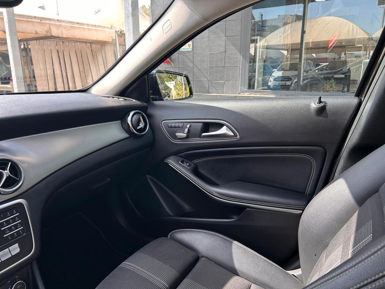 Mercedes-benz GLA 200 d Automatic Premium