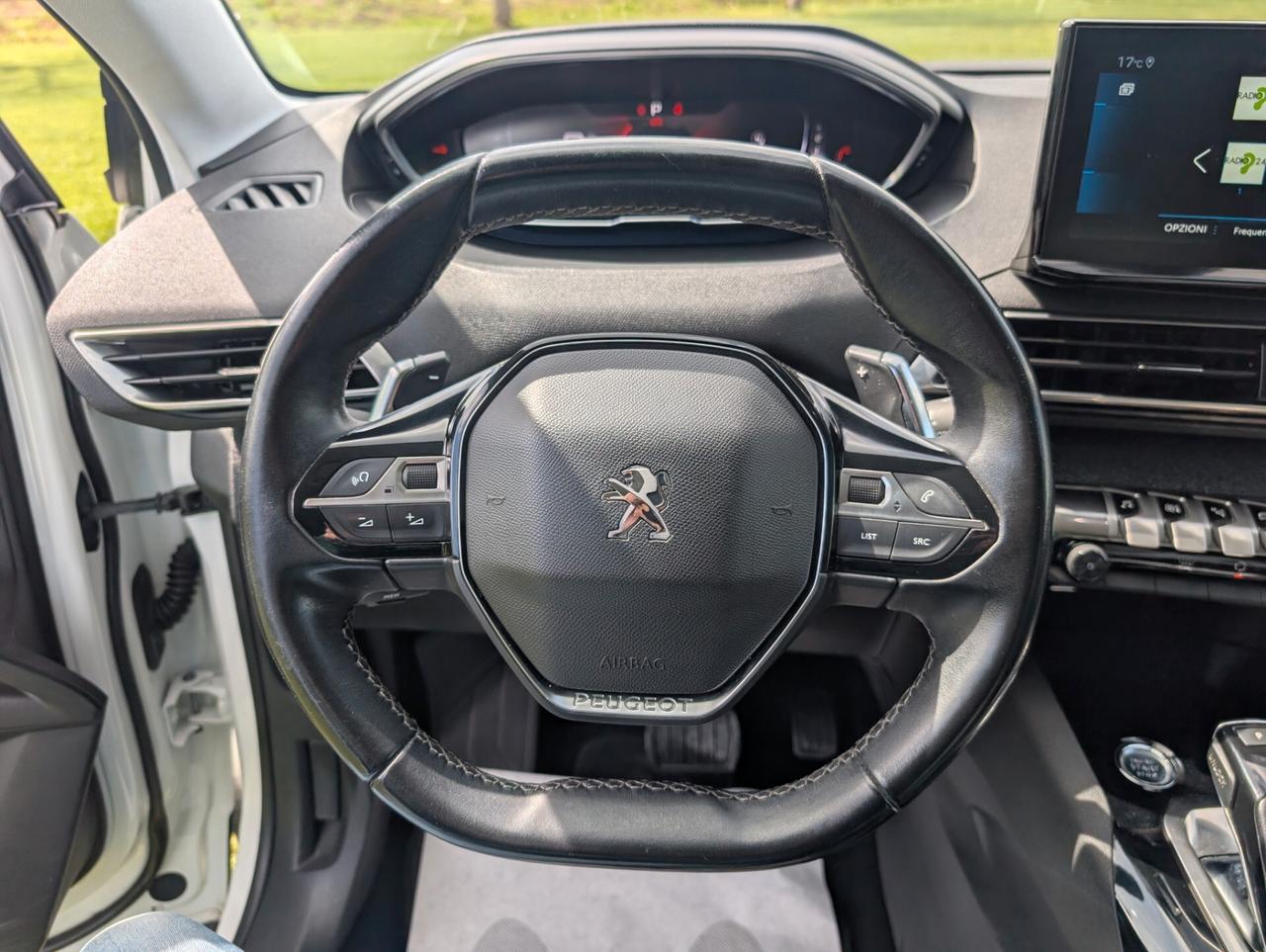 Peugeot 3008 BlueHDi 130 S&S EAT8 Allure