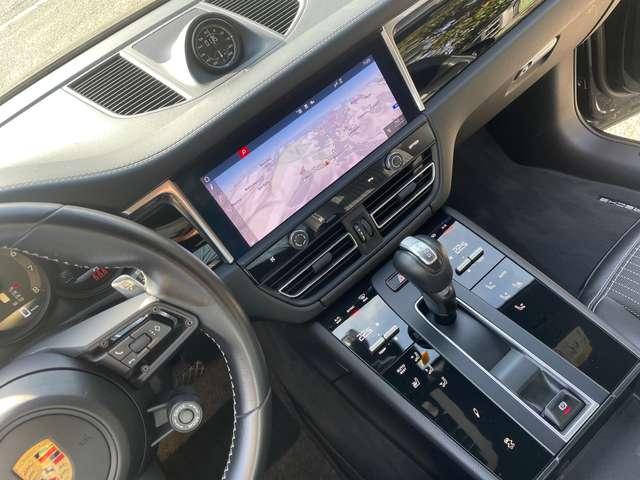 Porsche Macan 2.0 T 265cv pdk Sport Chrono Sospensioni Keyless