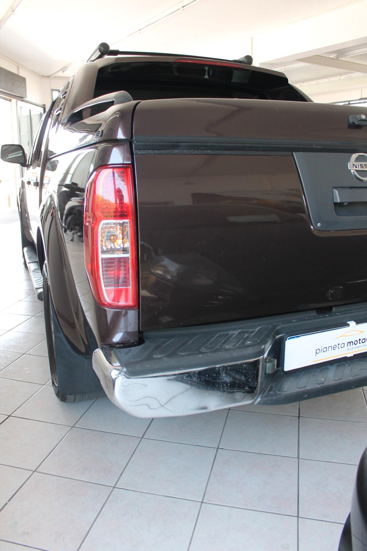 Nissan Navara 3.0 dCi 4 porte Double Cab LE V6