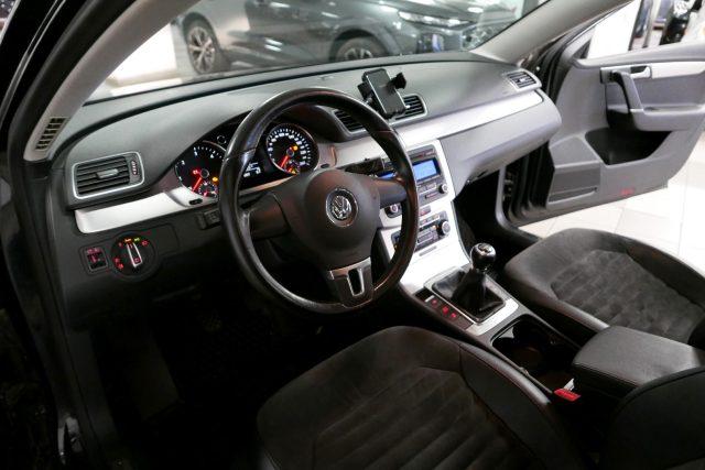 VOLKSWAGEN Passat Variant 2.0 TDI 4motion Highline 4 motion 4x4