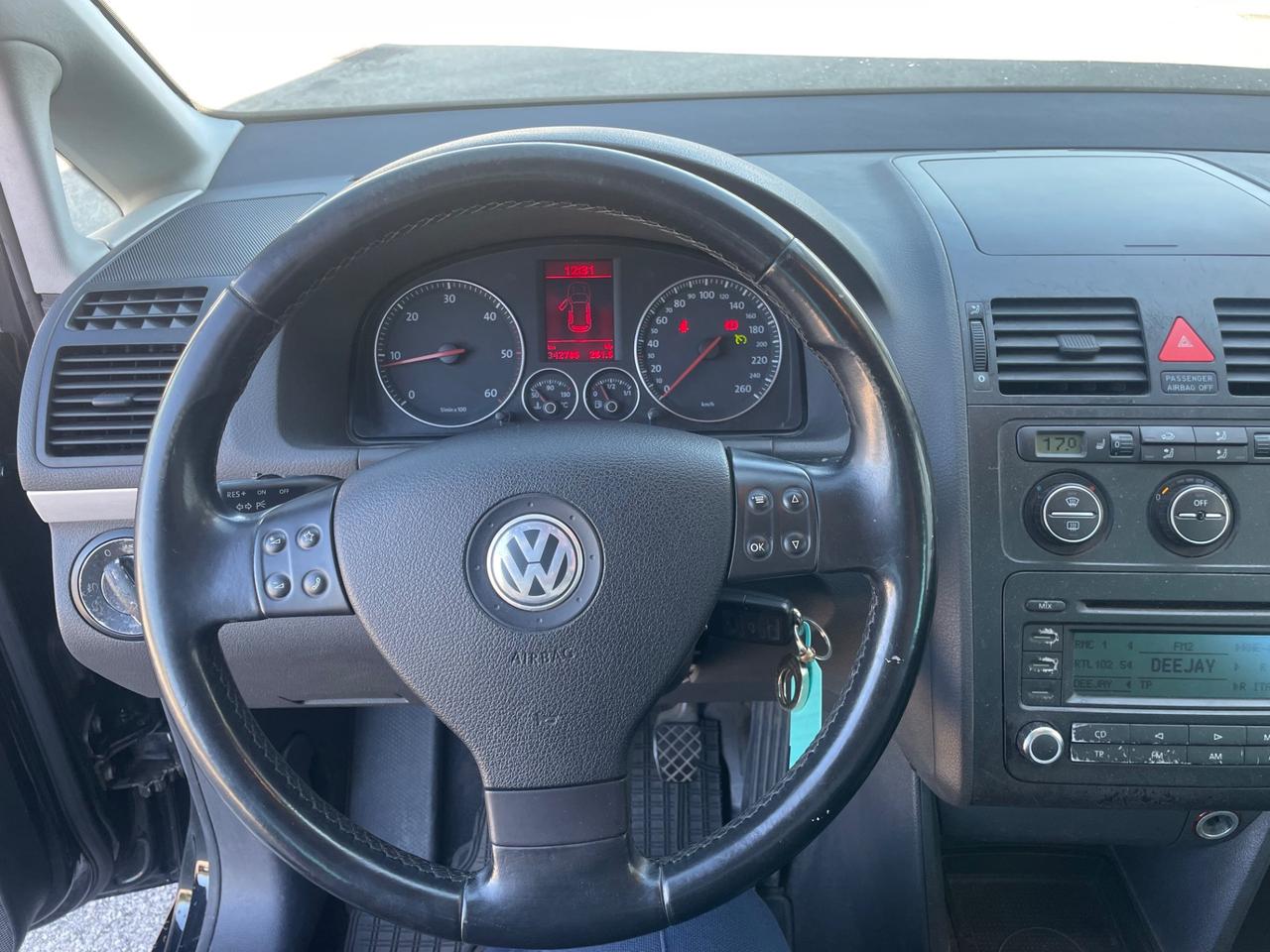 Volkswagen Touran 1.9 TDI Highline