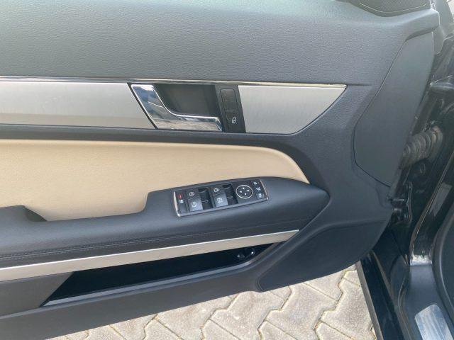 MERCEDES-BENZ E 250 CDI Coupé BlueEFFICIENCY Avantgarde