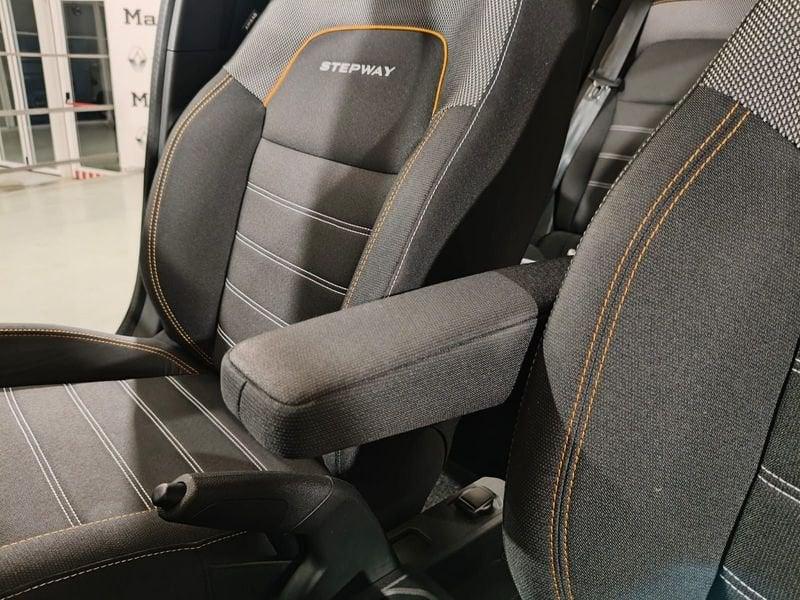 Dacia Sandero Stepway Comfort 1.0 TCe rif.GD330