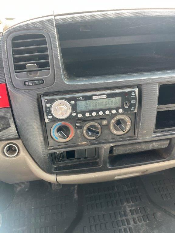 Nissan Cabstar Cassone Ribaltabile Trilaterale