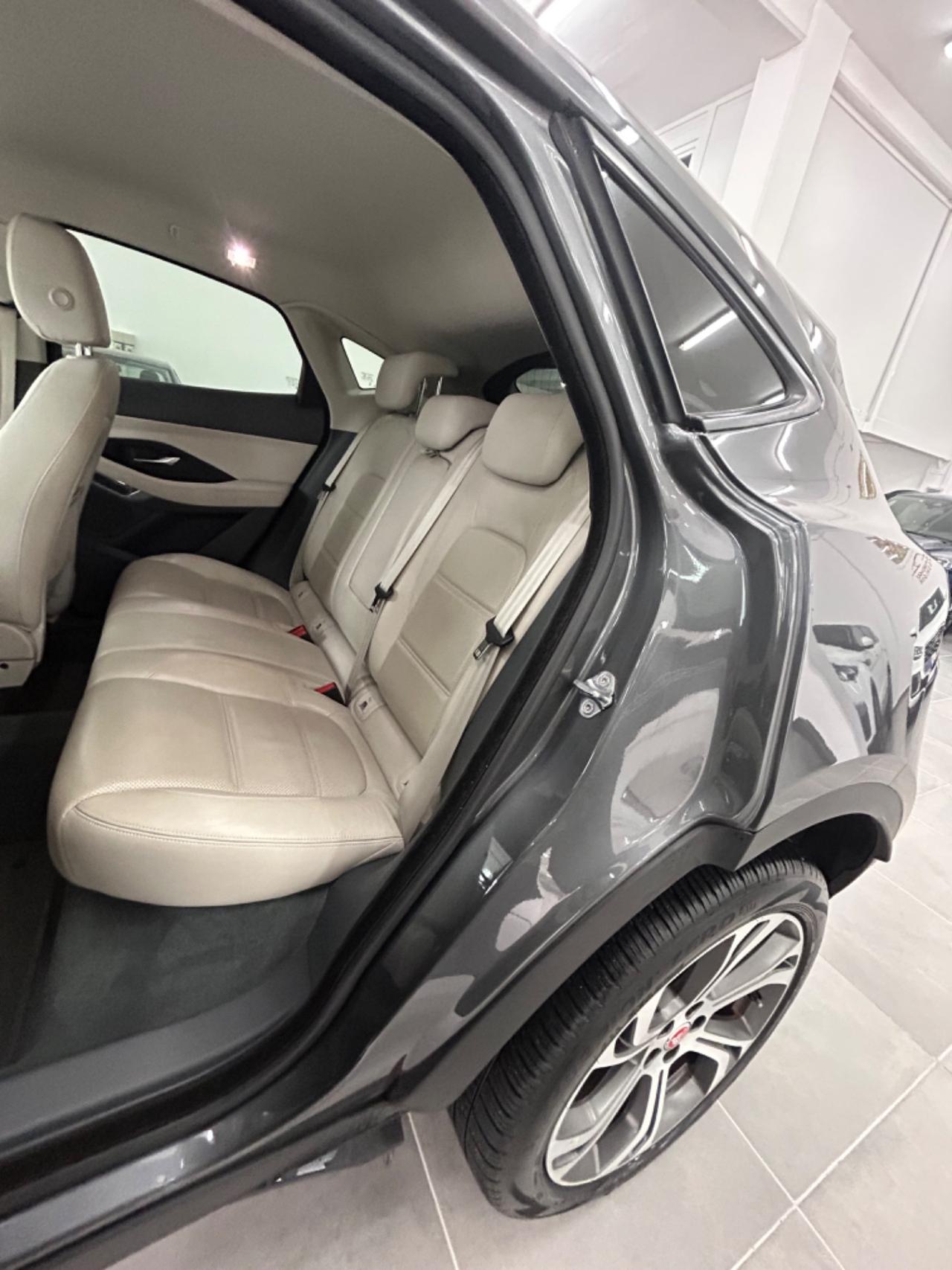 Jaguar E-Pace 2.0D 150 CV AWD R-Dynamic S FINANZIABILE