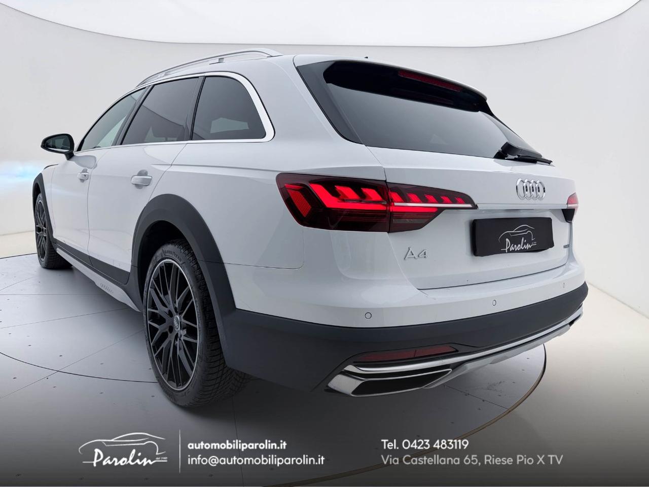 Audi A4 Allroad 40 2.0 tdi mhev Identity Contrast quattro S-tronic LED-pelle-19''