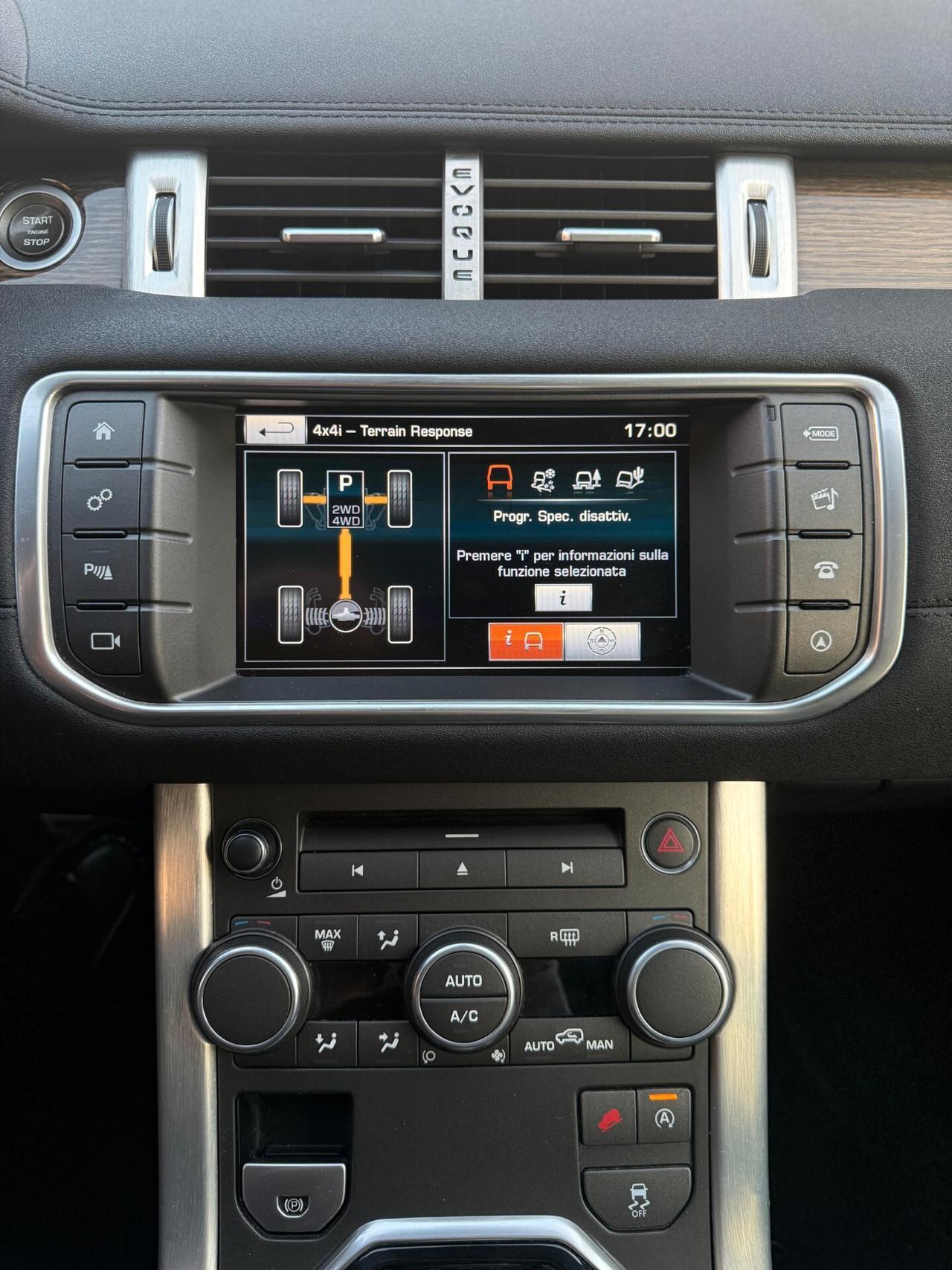 Land Rover Range Evoque 2.0 TD4 180 CV 5p. Pure