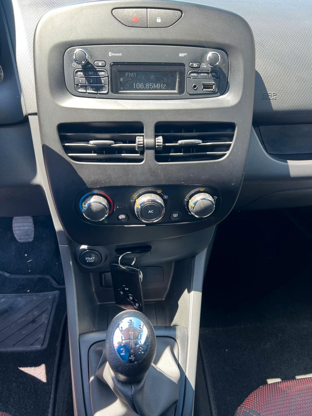 Renault Clio 1.5 dCi 8V 75CV 5 porte Live