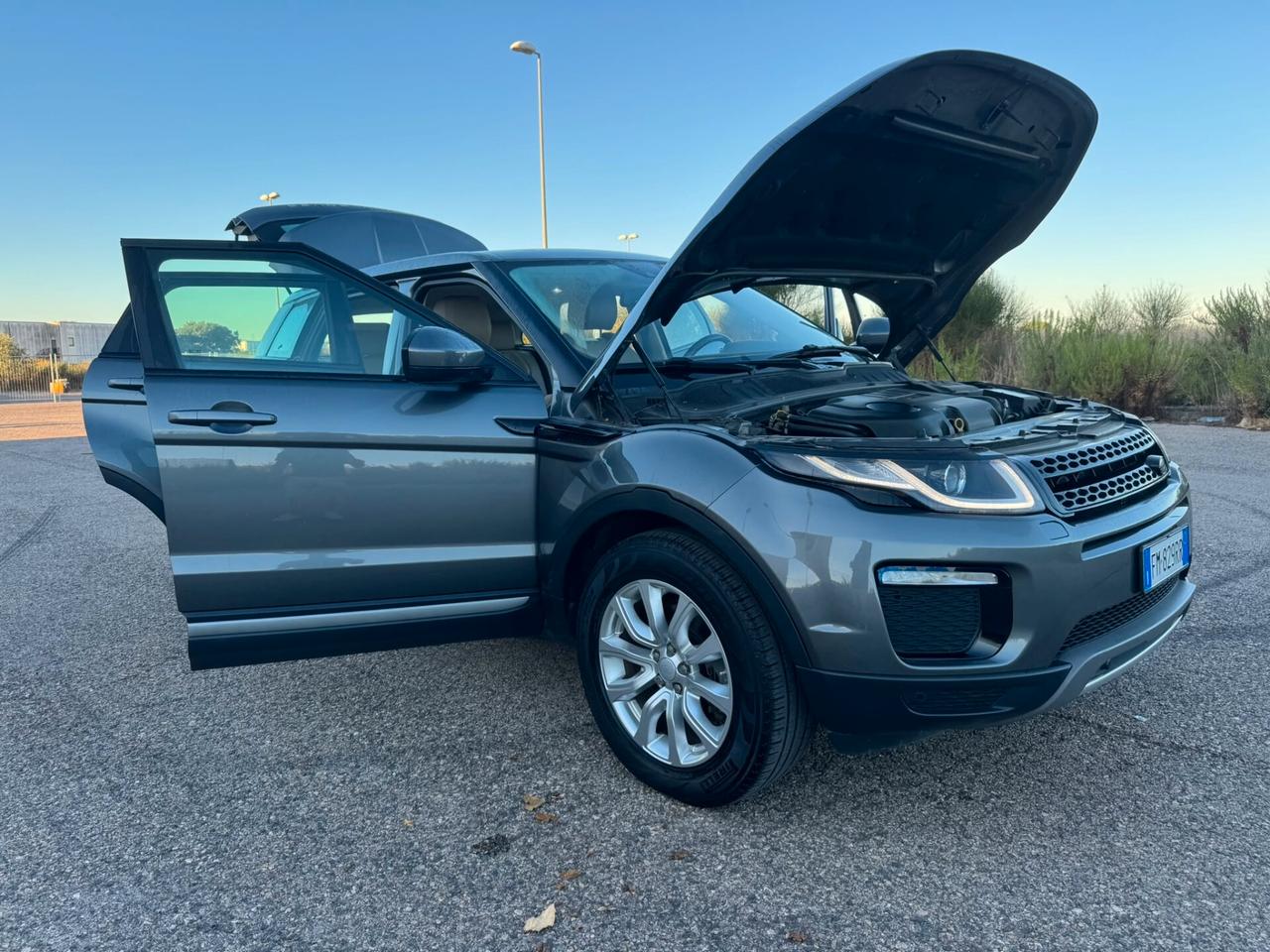 Range Evoque 2.0 TD4 2018 SOLO 134.000 KM