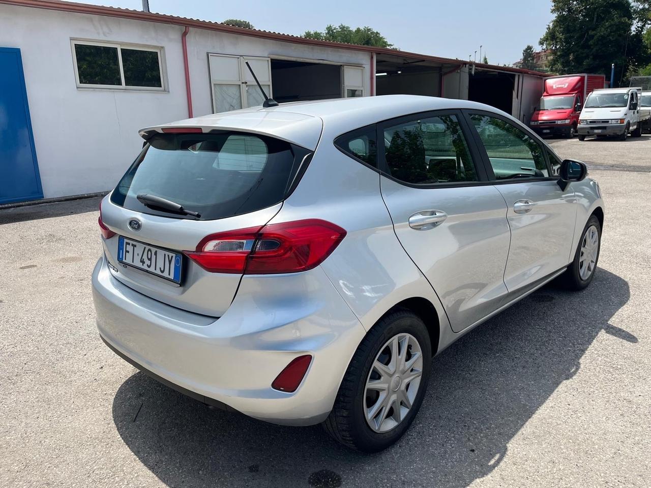 Ford fiesta 5P-1.1 benz/cv 86-km 50000-12/2018