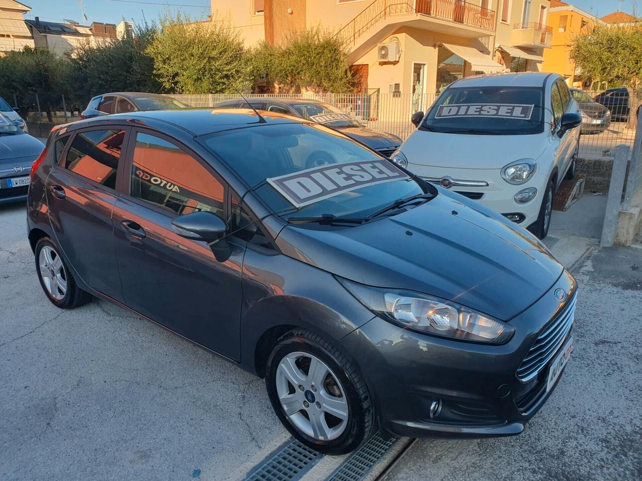 Ford Fiesta 1.5 TDCi 75CV Titanium Neopatent 2016