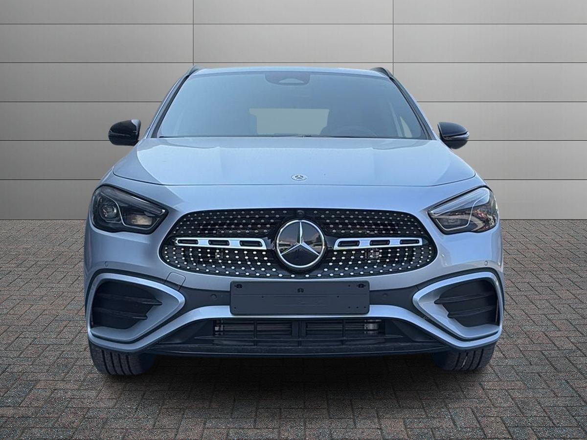 Mercedes-Benz GLA 200 d 4MATIC