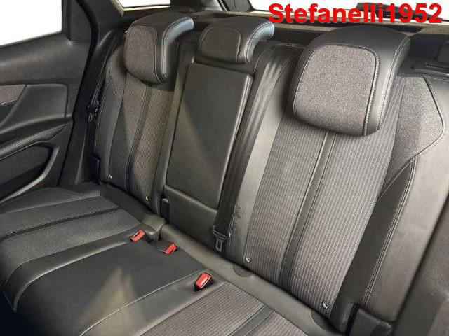 PEUGEOT 3008 II 2021 - 1.5 bluehdi Allure s&s 130cv eat8