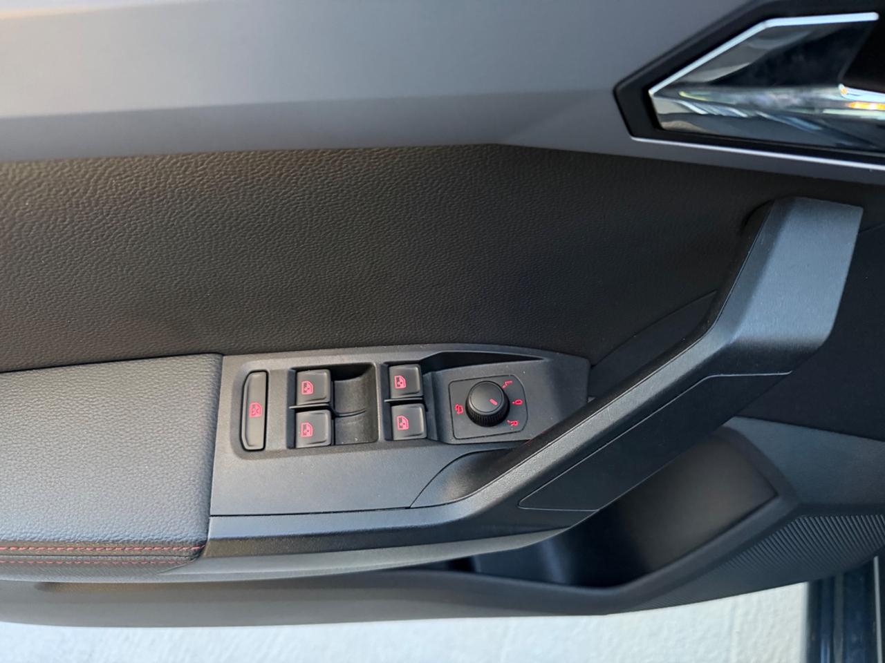 Seat Ibiza 1.0 TGI 5 porte FR