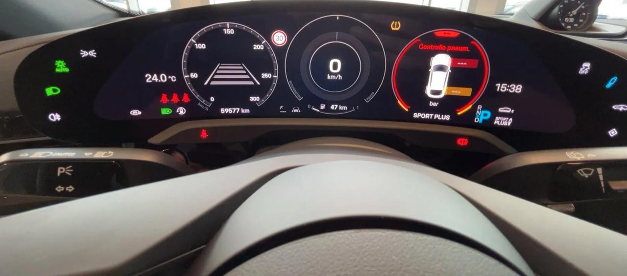 Porsche Taycan Spettacolare Taycan Cross Turismo 4 476cv
