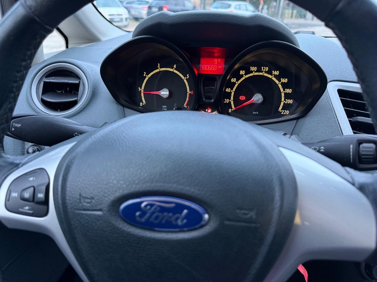 Ford Fiesta 1.4 5 porte Bz.- GPL Titanium