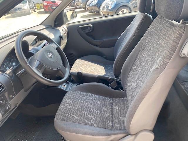 Opel Corsa 1.2i 16V cat 3 porte Comfort