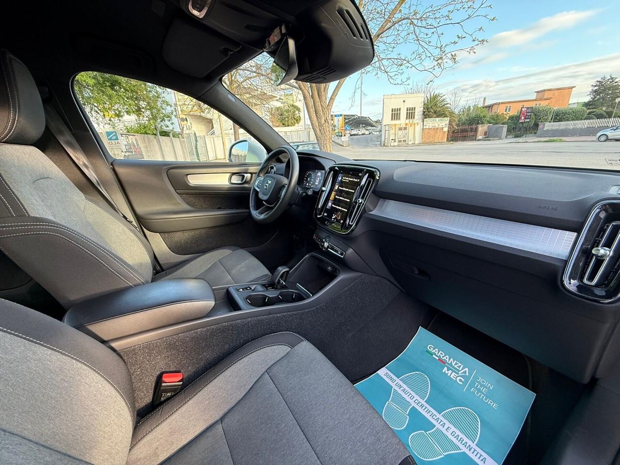 VOLVO XC40 T4 Plug-in Hybrid